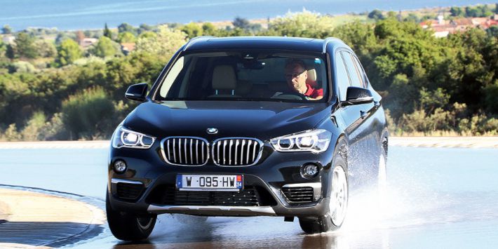 Het Duitse blad heeft de 10 beste SUV banden met elkaar vergeleken en getest onder een BMW X3